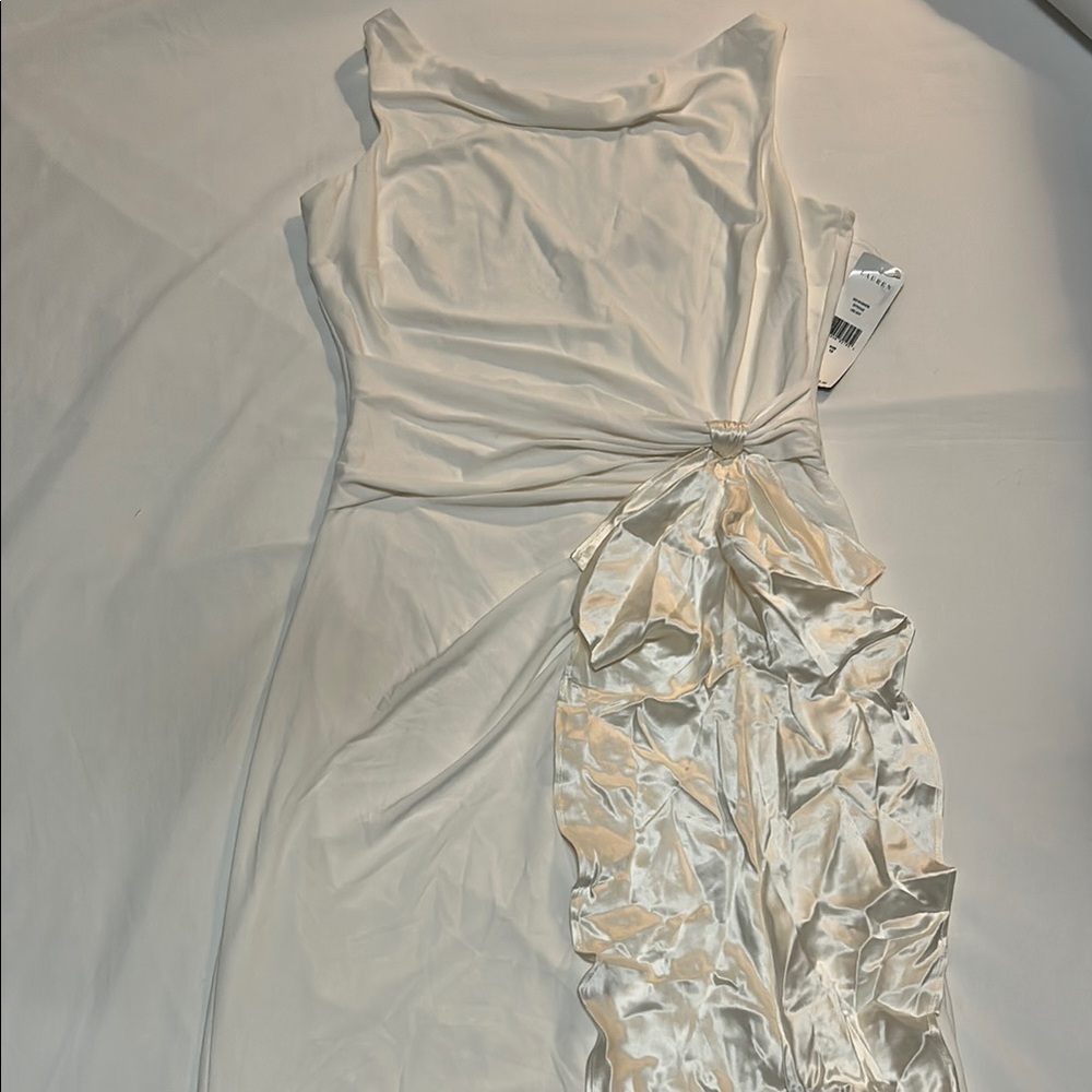 Lauren Ralph Lauren Evening Gown size 10 Cream/Off-White NWT - Picture 1 of 9